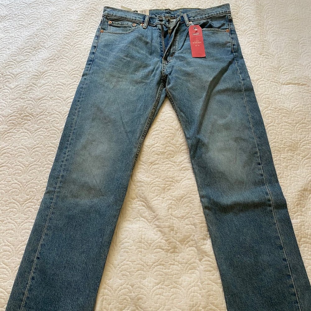 Levis jeans